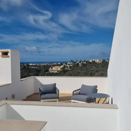 Ocean View Residences 3 Bedroom Villa's Sea View 28 Willa