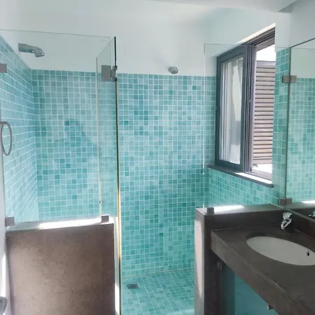 Ocean View Residences 3 Bedroom Villa's Sea View 28 וילה *